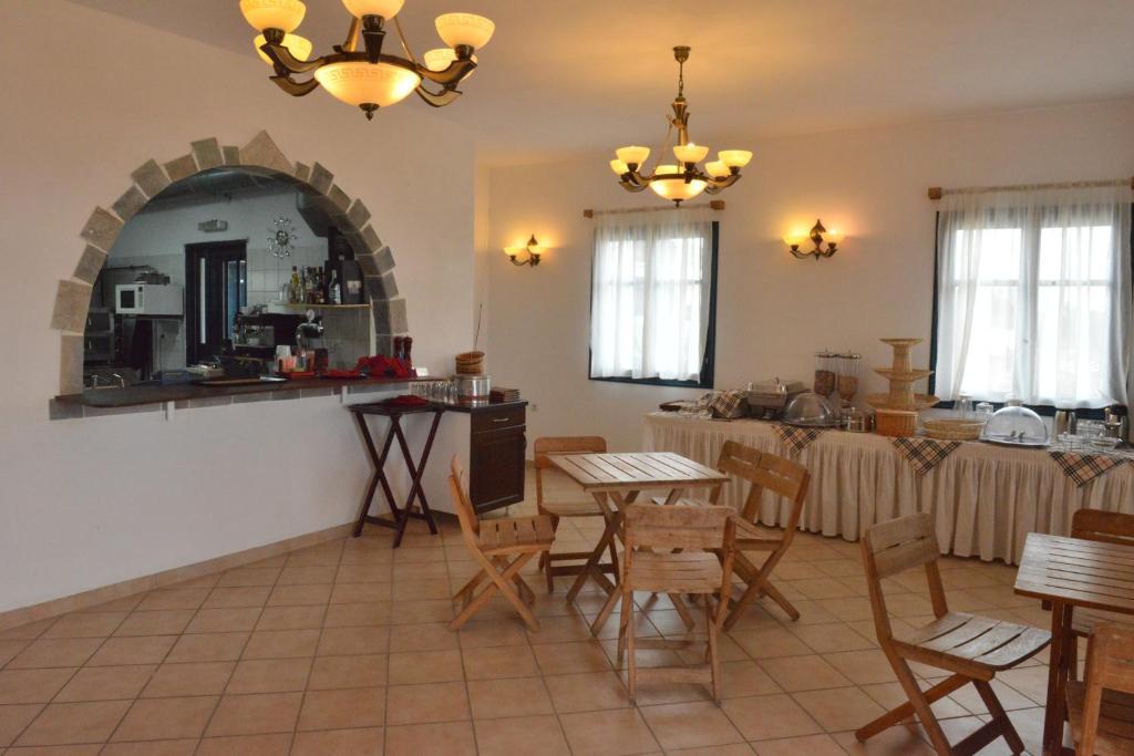 Aiolos Hotel Irakleia (Naxos)